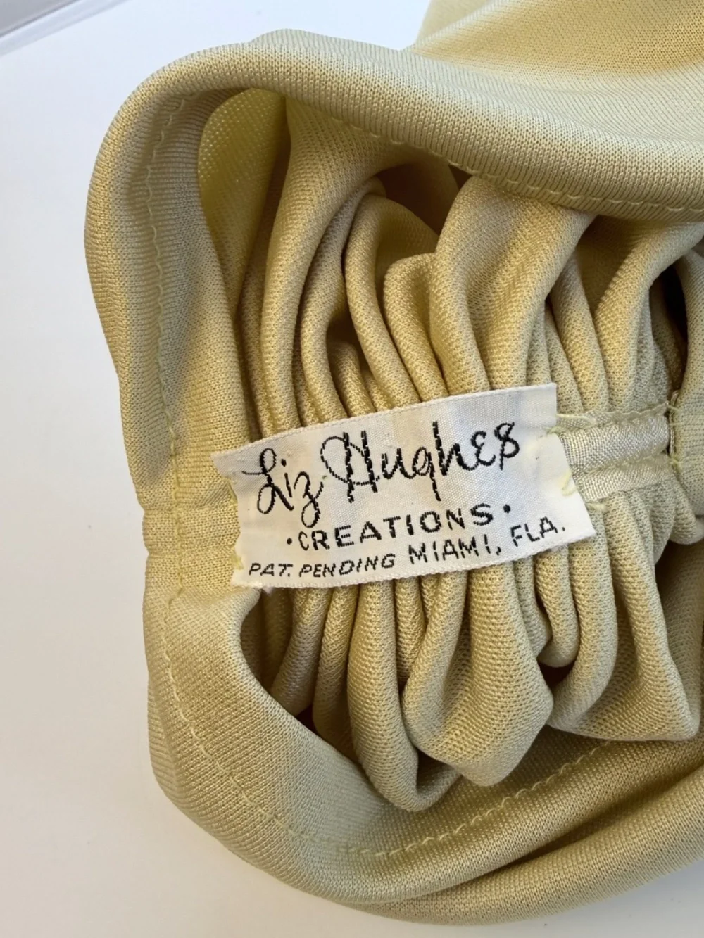 Vintage Liz Hughes Creations Taupe Knit Silk-like Turban